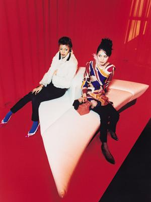 人気の名前のネックレスを購入するなら