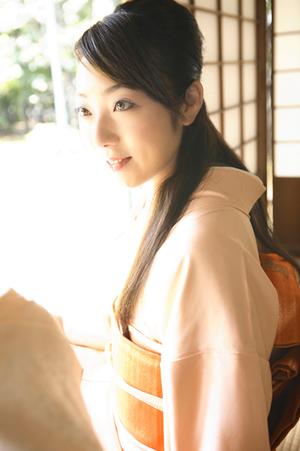 2025年版：フルジップパーカーの選び方とコーデ術｜最新トレンドと高評価ポイント