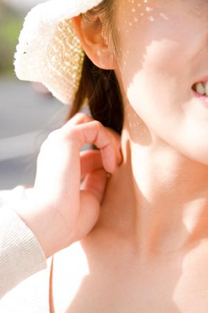 ボレロを羽織ることでさらにおしゃれに